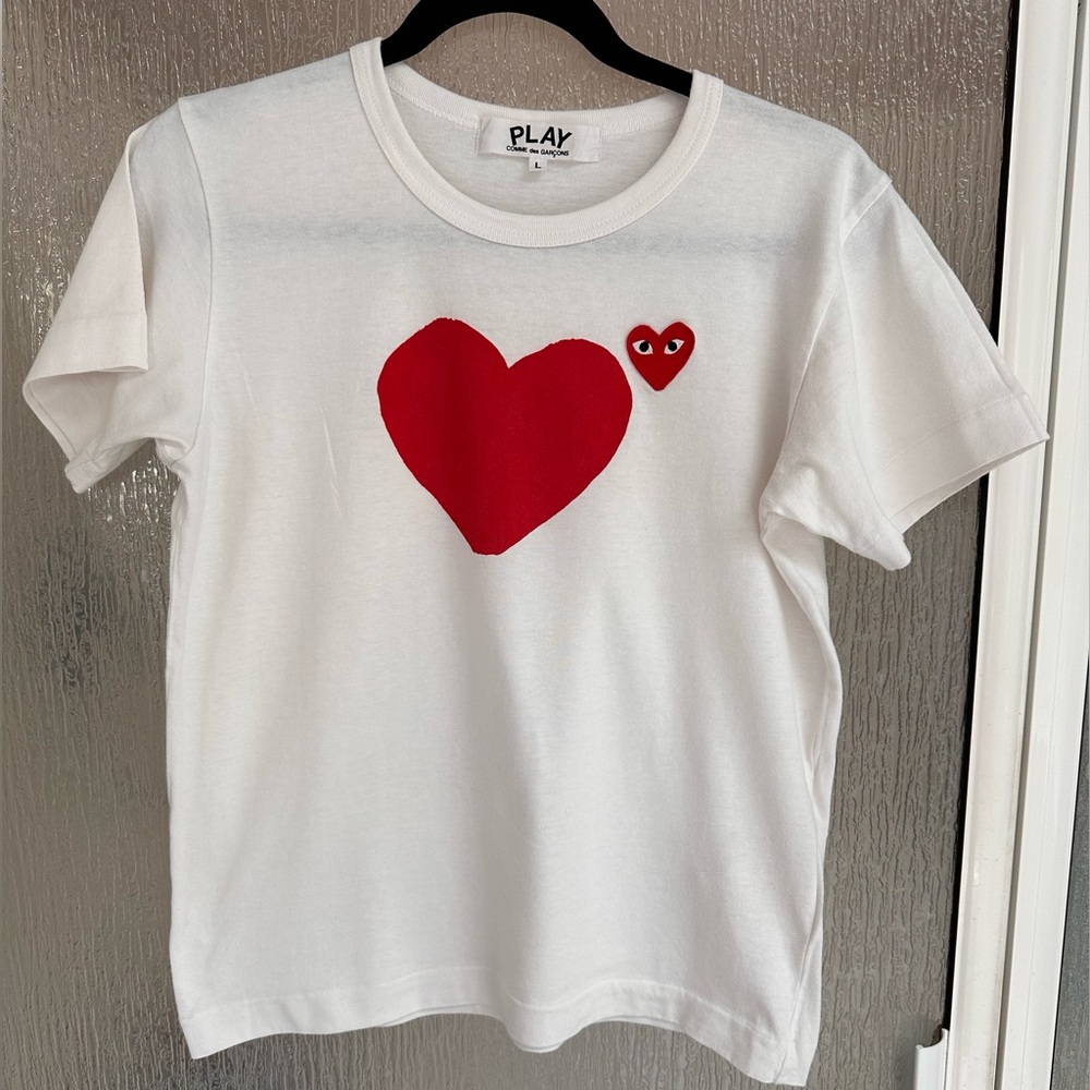 COMME des GARÇONS